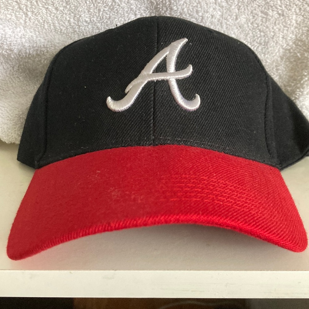 Atlanta Braves cap Velcro baxk one size fits most